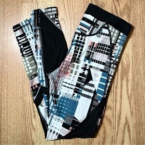 Victorias Secret Victoria Sport Multicolor Patterned Athletic  Leggings SZ Small